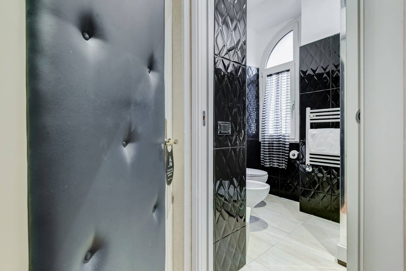 navona-queen-rome-rooftop-roma-centro-corso-vittorio-emanuele-palazzo-bassi-idromassaggio-panorama-view-vista-gianicolo-citta-eterna-campo-de-fiori-single-room-32