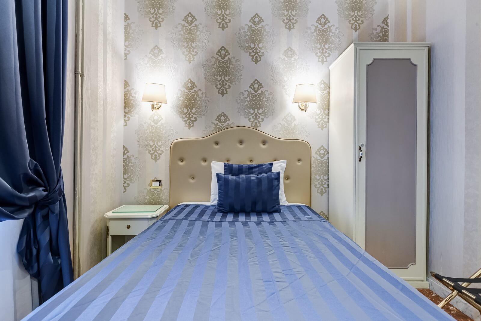 navona-queen-rome-rooftop-roma-centro-corso-vittorio-emanuele-palazzo-bassi-idromassaggio-panorama-view-vista-gianicolo-citta-eterna-campo-de-fiori-single-room-38