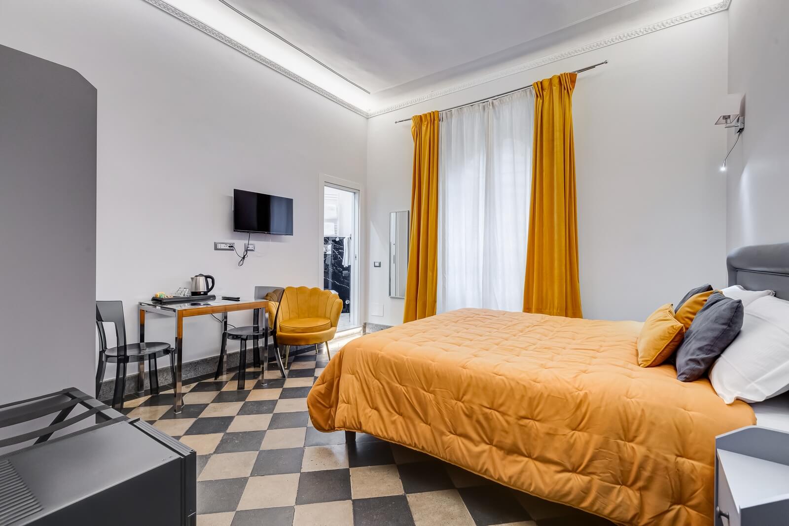 navona-queen-rome-rooftop-roma-centro-corso-vittorio-emanuele-palazzo-bassi-idromassaggio-panorama-view-vista-gianicolo-citta-eterna-campo-de-fiori-standard-double-room-twin-17