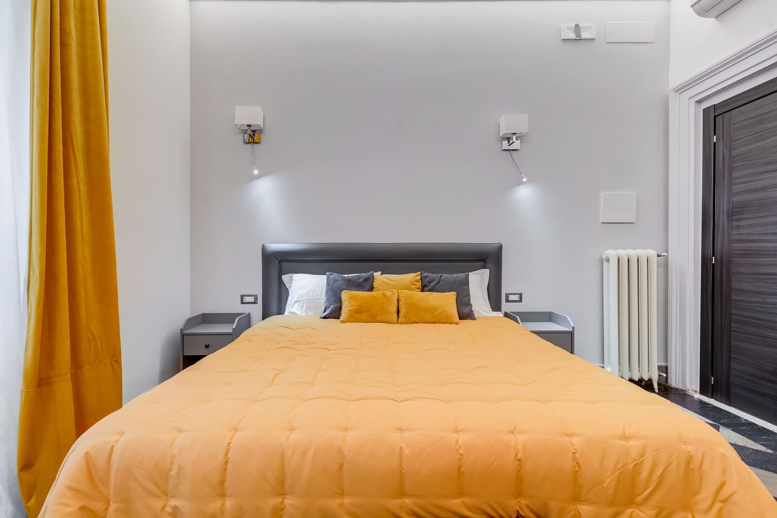 navona-queen-rome-rooftop-roma-centro-corso-vittorio-emanuele-palazzo-bassi-idromassaggio-panorama-view-vista-gianicolo-citta-eterna-campo-de-fiori-standard-double-room-twin-23