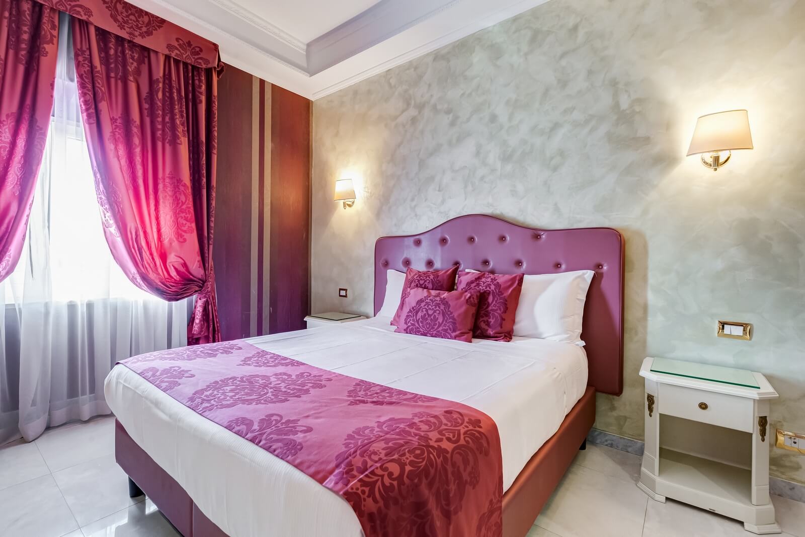 navona-queen-rome-rooftop-roma-centro-corso-vittorio-emanuele-palazzo-bassi-idromassaggio-panorama-view-vista-gianicolo-citta-eterna-campo-de-fiori-superior-double-room-40