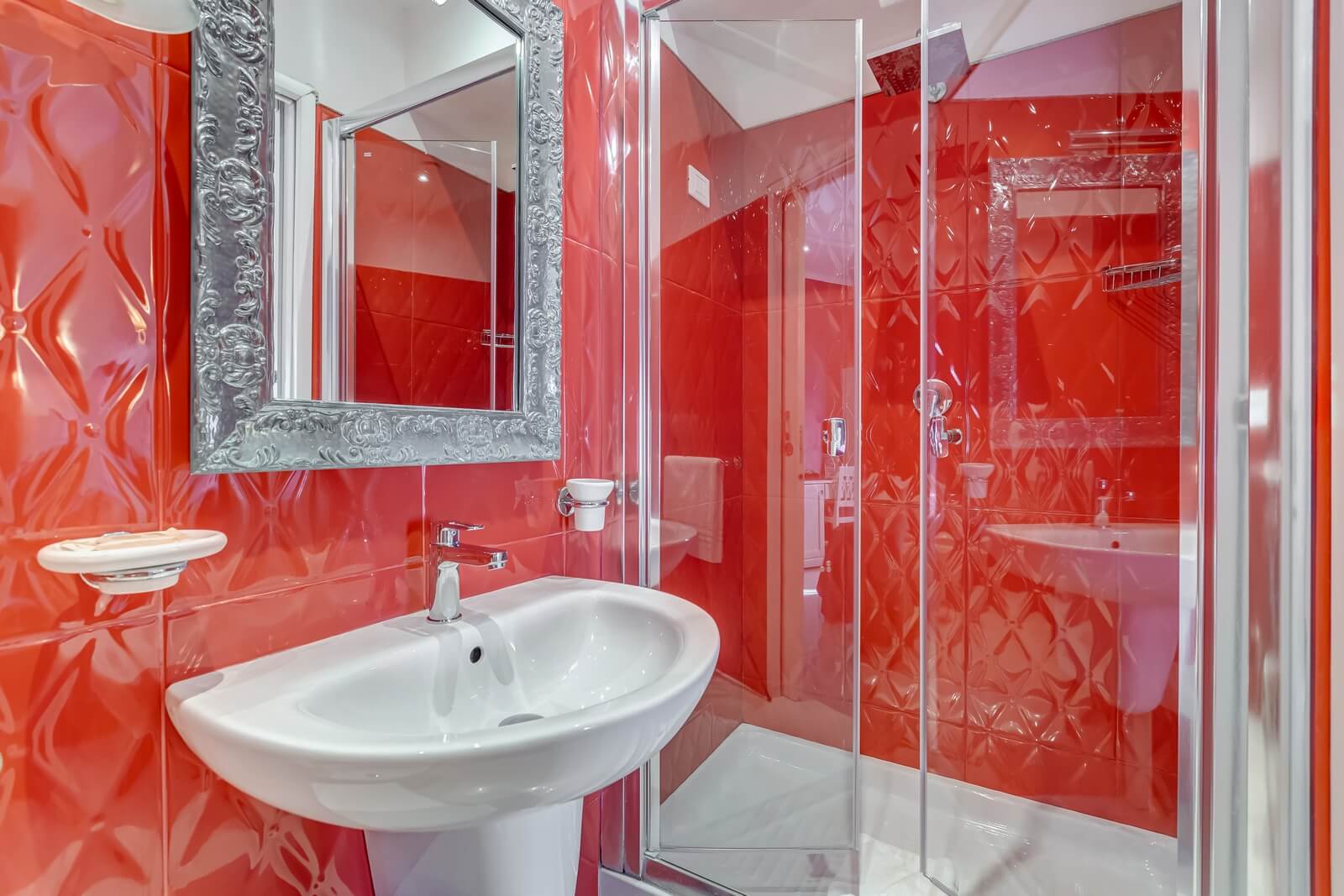 navona-queen-rome-rooftop-roma-centro-corso-vittorio-emanuele-palazzo-bassi-idromassaggio-panorama-view-vista-gianicolo-citta-eterna-campo-de-fiori-superior-double-room-64