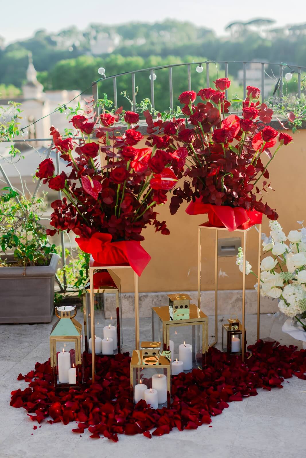 navona-queen-rome-rooftop-roma-centro-corso-vittorio-emanuele-palazzo-bassi-idromassaggio-terrace-campo-de-fiori-gianicolo-romantic-proposal-proposta-romantica-panorama-view-vista-roma-01