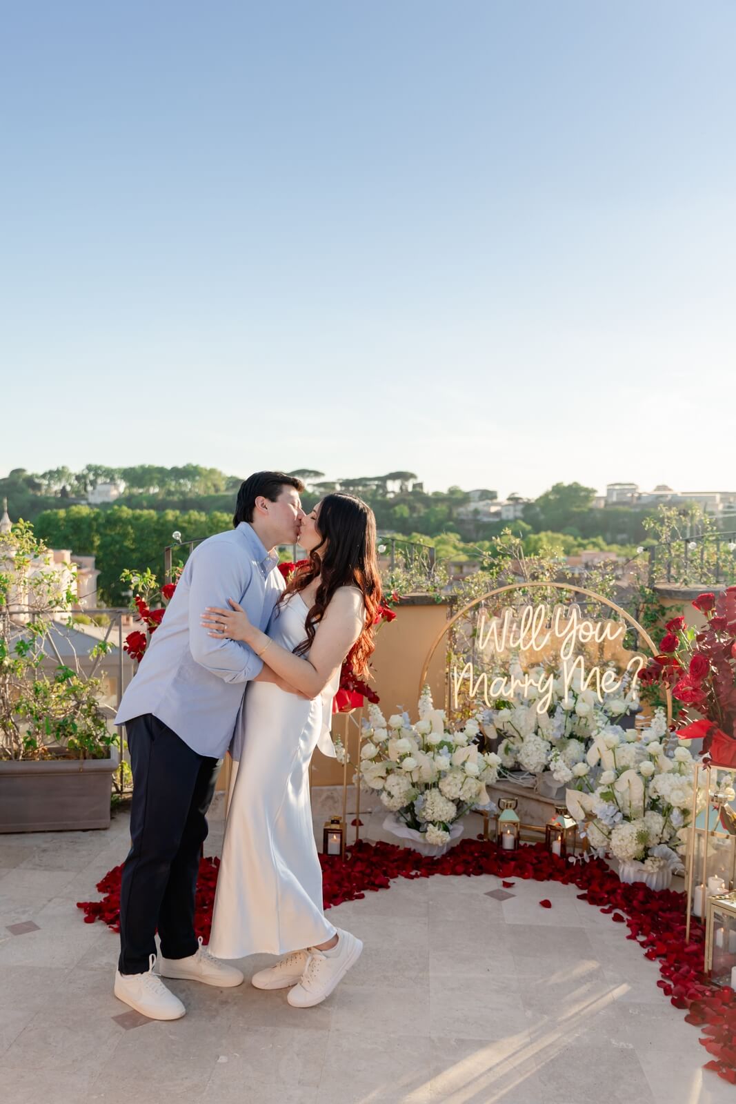 navona-queen-rome-rooftop-roma-centro-corso-vittorio-emanuele-palazzo-bassi-idromassaggio-terrace-campo-de-fiori-gianicolo-romantic-proposal-proposta-romantica-panorama-view-vista-roma-08